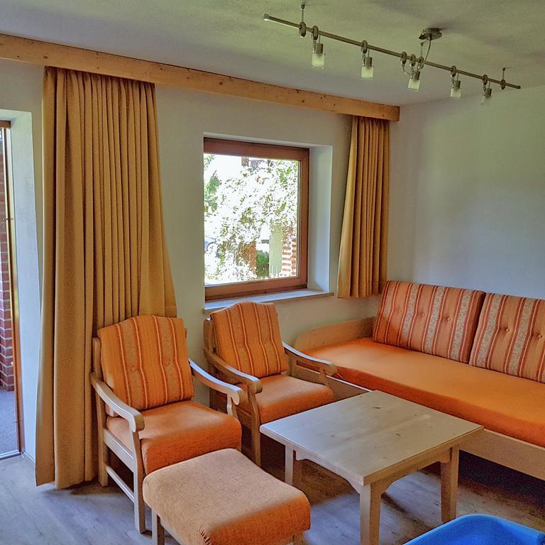 Gästehaus zur Färbe Apartments Oberstdorf Zimmer foto
